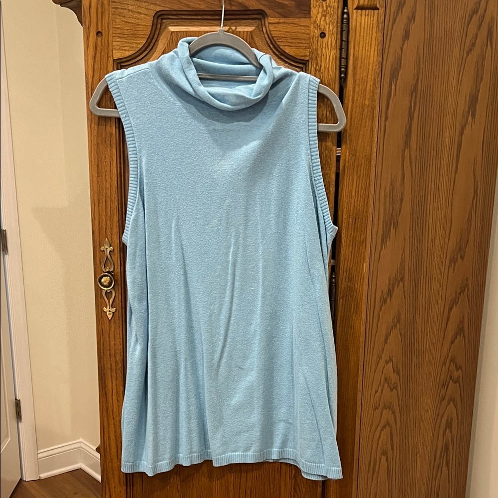 Chico's Light Blue Sleeveless Tank Top